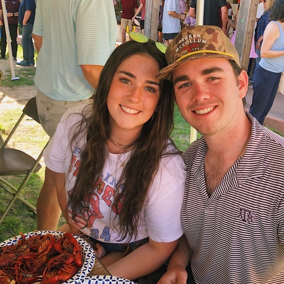 Meet your Posher, Addie - Picture 1 of 1